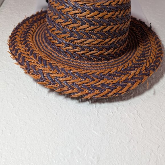 Albertus Swanepoel straw hat main image 5